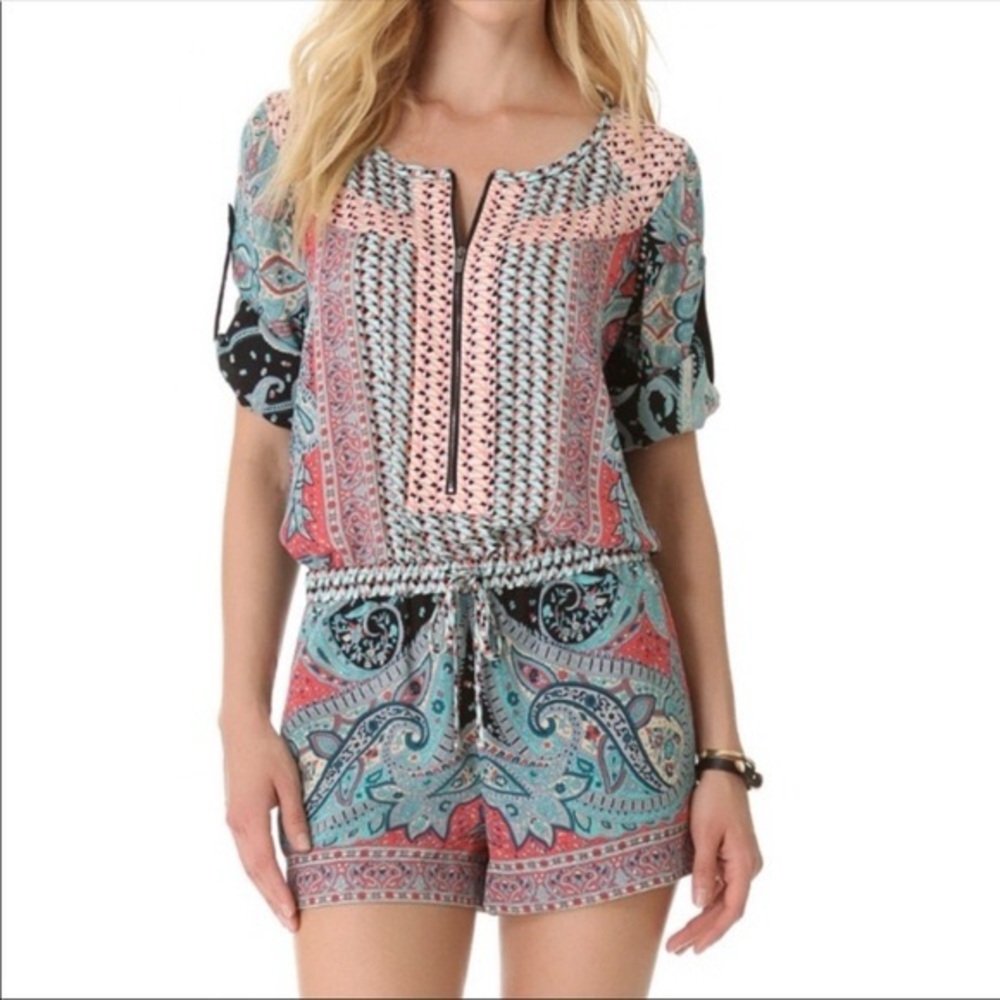 BCBGMaxAzria Benjamin Paisley Roll Tab Sleeve Romper Size L